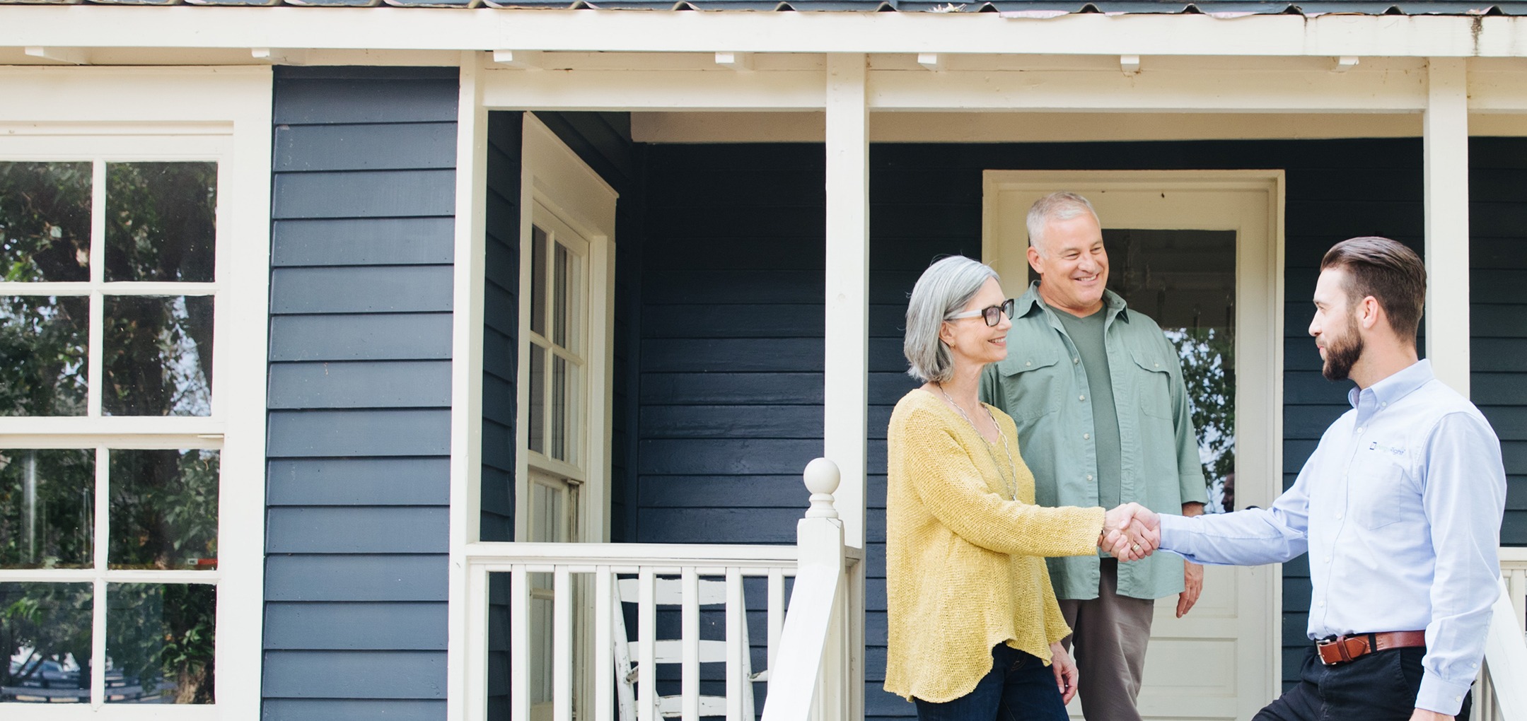 TVA Energy Expert meets with homeowners